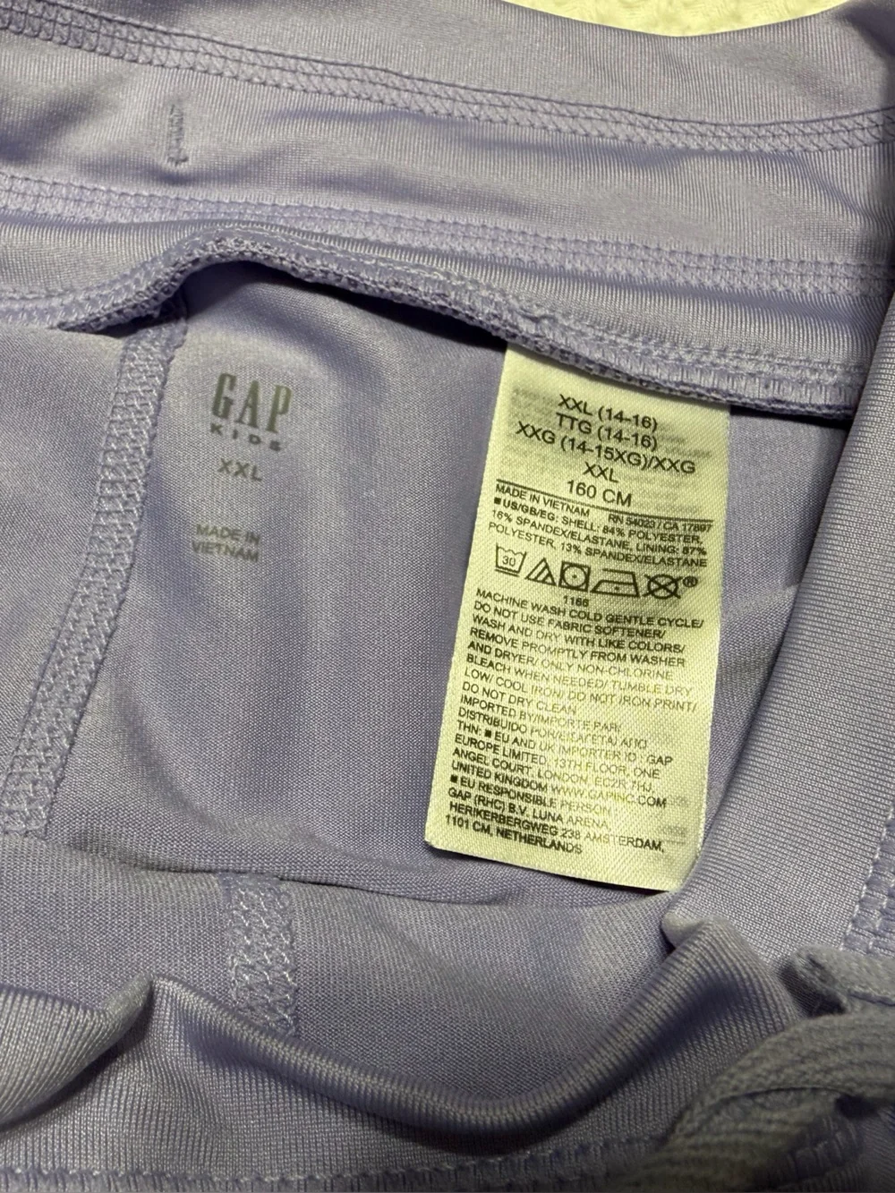 GAP nwot light